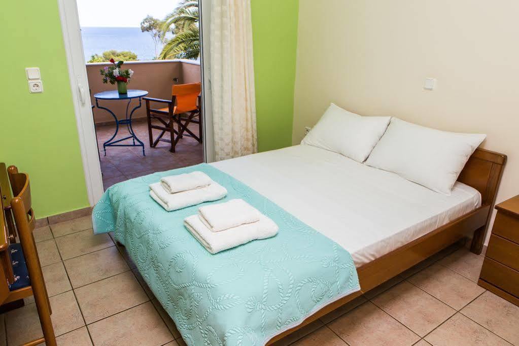 Iliopetro Hotel Monemvasía Екстериор снимка